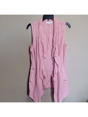 Fourteenth place open front top size small